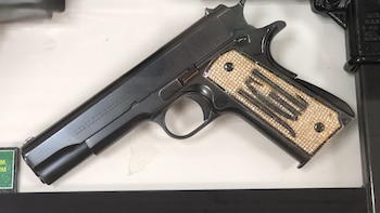 La última pistola confiscada a