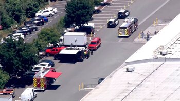 Las autoridades evacuaron otros tres