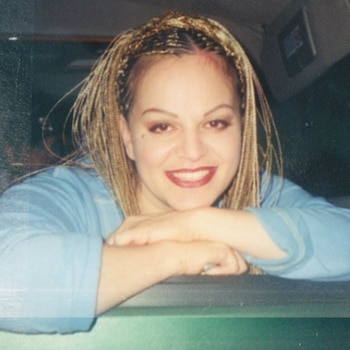 Jenni sacó adelante a sus