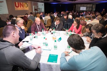 CEOs, directores y gerentes generales,