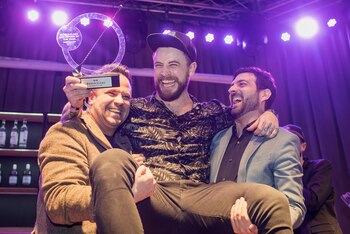 Para Salomón, el mundo de