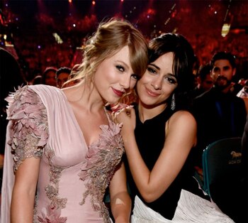 Taylor Swift junto a Camila