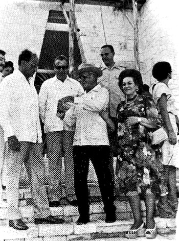 Echeverría y familia visitan Cancún