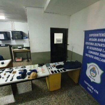 Parte del material secuestrado en