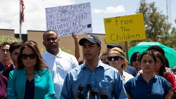 Una protesta contra las deportaciones,