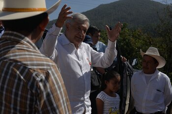 López Obrador habló con la
