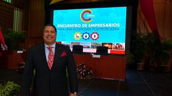 Miguel Silva dirige la Cámara de