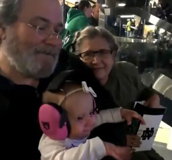 La menor en una imagen