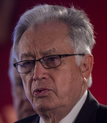 Manuel Barlett, director de la