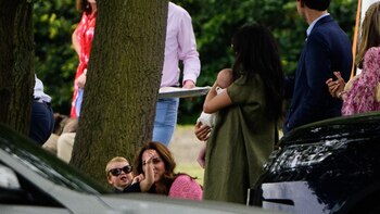 (The Grosby Group) Es una