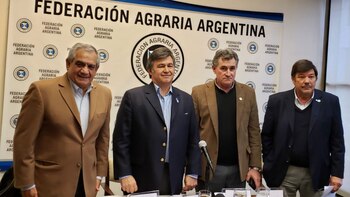 Los integrantes de la Mesa