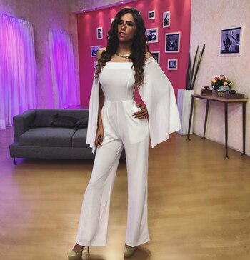 (Instagram: karialberu)