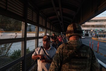 Un grupo de personas que