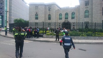 Al rededor de las 10:00,