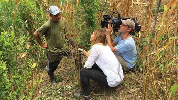 Hoy, Teresa Bo retrata temas