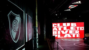 El Monumental se mudó a Crobar por una noche (Gustavo Gavotti)