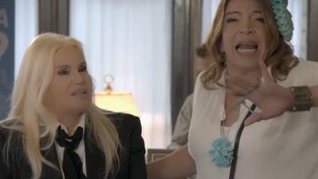 Susana en el sketch junto