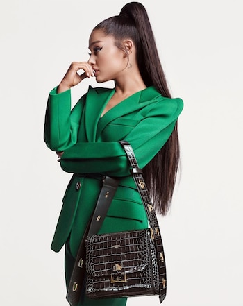 La ídola teen está en