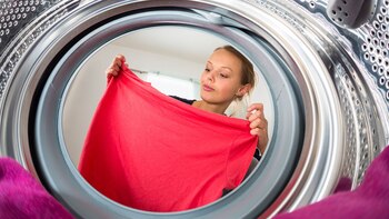 A través de la función