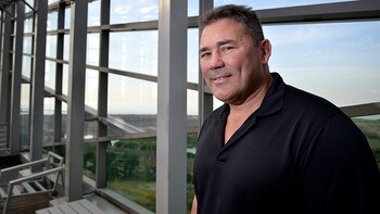 Craig Dowd, ex pilar de