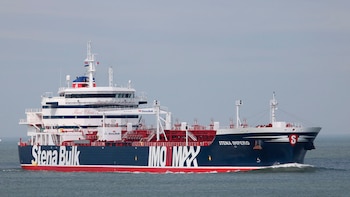 El carguero británico Stena Impero,