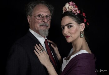 Roberto Mosca es León Trotsky