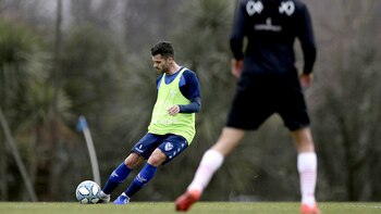 Gago sumó sus primeros minutos