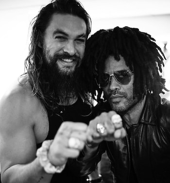Jason Momoa le regaló a
