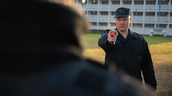 Un agente prueba las nuevas