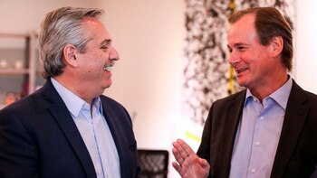 Alberto Fernández con el gobernador
