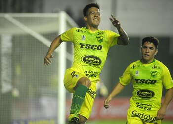 El Halcón sorprendió al pelear