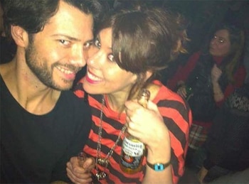 Álvaro Morte y Blanca Clemente