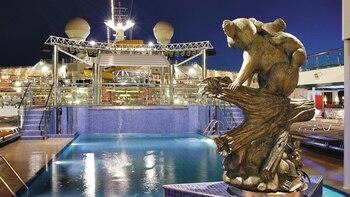 El interior del Costa Fortuna.