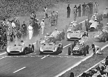 La largada del día de