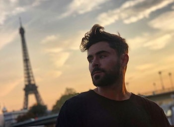 Este papel ha sido un