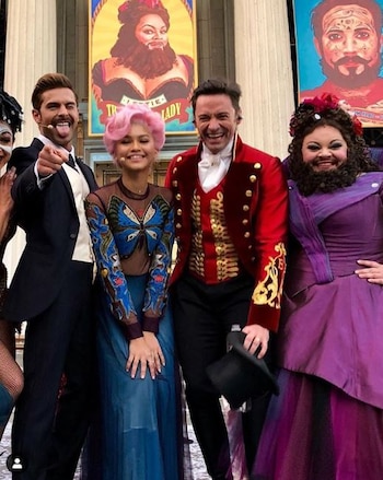 En esta película, Zac muestra