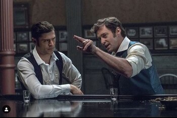 En esta película, Zac muestra