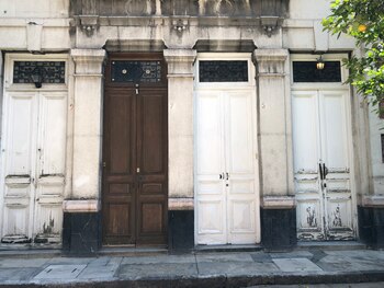 Puertas de los departamentos en