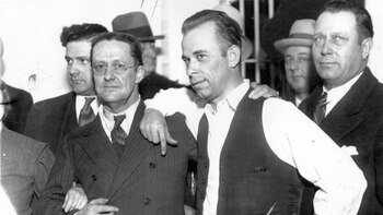 Con esta exhumación se podría confirmar la identidad de Dillinger y descartar varios rumores en torno a su muerte (Credit: Photo by Everett/Shutterstock )