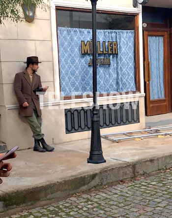 Albert Baró en la calle principal