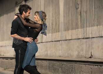 La pareja en la producción