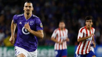 Zlatan fue neutralizado (Foto: Twitter)