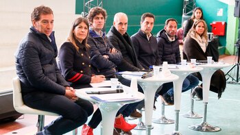 Horacio Rodríguez Larreta junto a