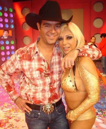 Tuvo participación en videos musicales