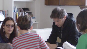 Axel Kicillof con su familia.
