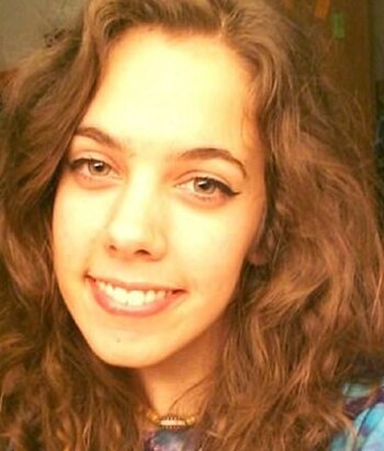 Lyndsi Doll, en la fotografía,