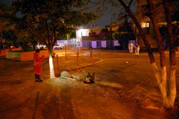 Al menos tres hombres fueron