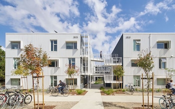 San Joaquin Villages alberga a más de 1000 estudiantes en la Universidad de California (Créditos: Bruce Damonte)
