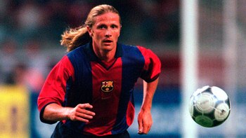 Emmanuel Petit jugó en Barcelona
