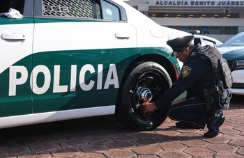 “El policía que estaba a